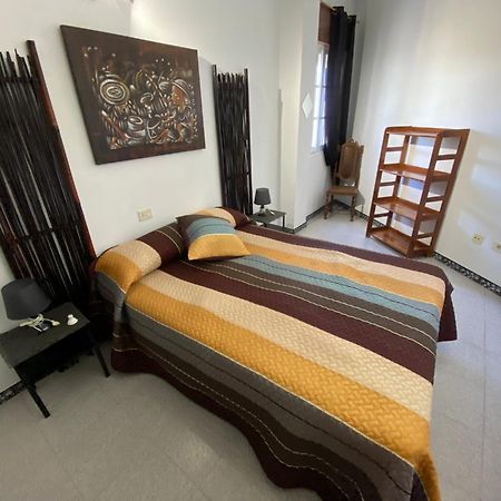 Apartamentos Blanco Y Negro A Guarda Ngoại thất bức ảnh