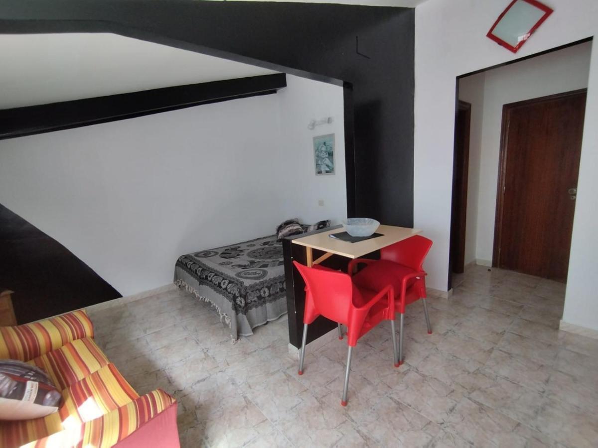 Apartamentos Blanco Y Negro A Guarda Ngoại thất bức ảnh