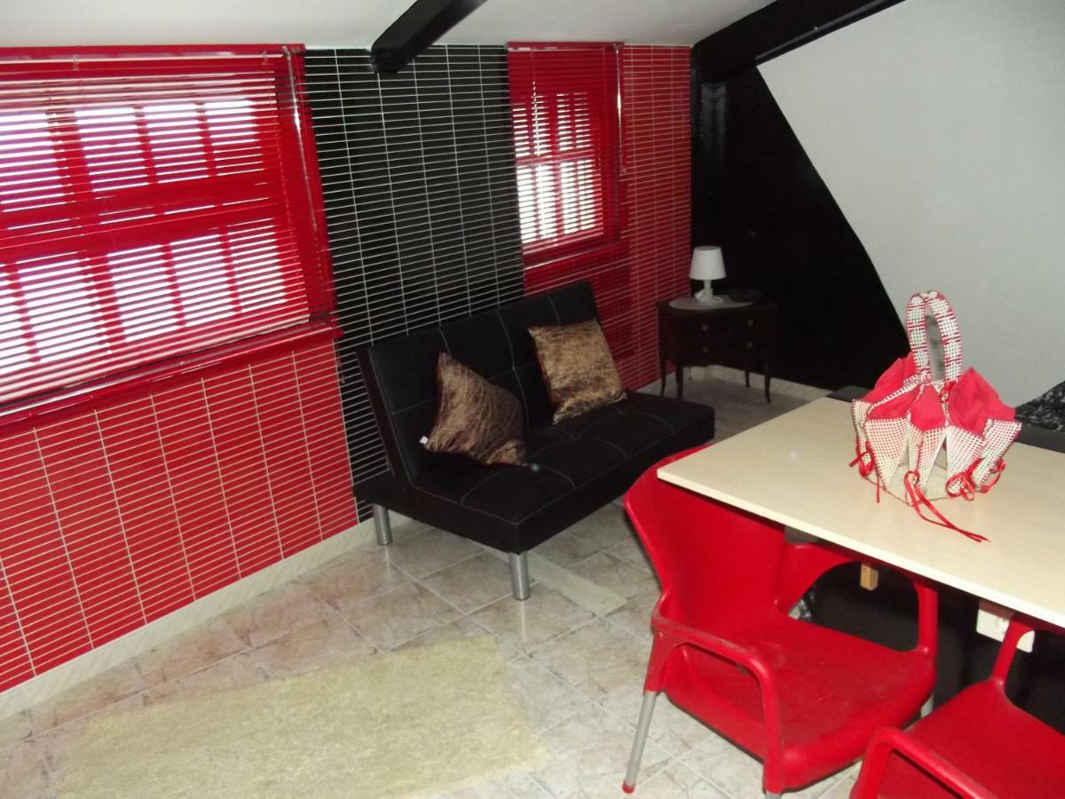 Apartamentos Blanco Y Negro A Guarda Ngoại thất bức ảnh